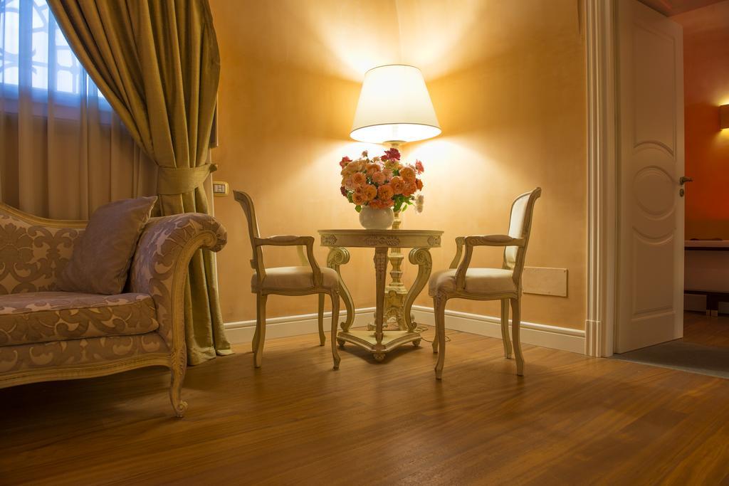 Villa Silvana บอสโกเรอาเล ภายนอก รูปภาพ